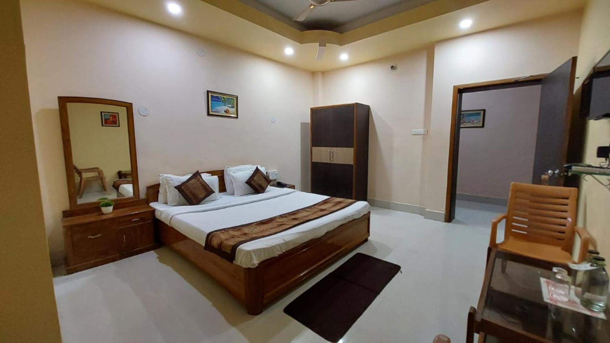 Goroomgo Silicon Residency Puri Exterior photo